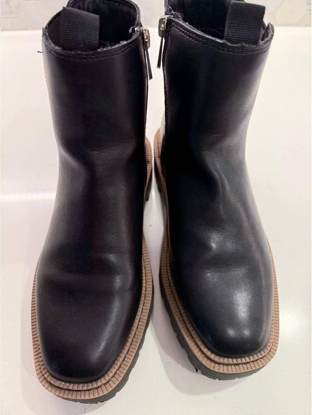 Sam Edelman Laguna Chelsea Boots Size 4 Kids/5.5 Women - Picture 5 of 7
